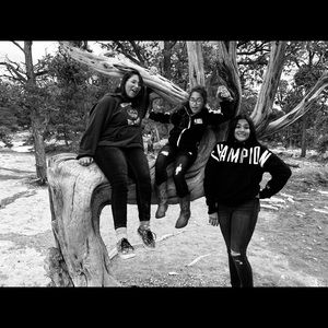 Meet your Posher, Tonia